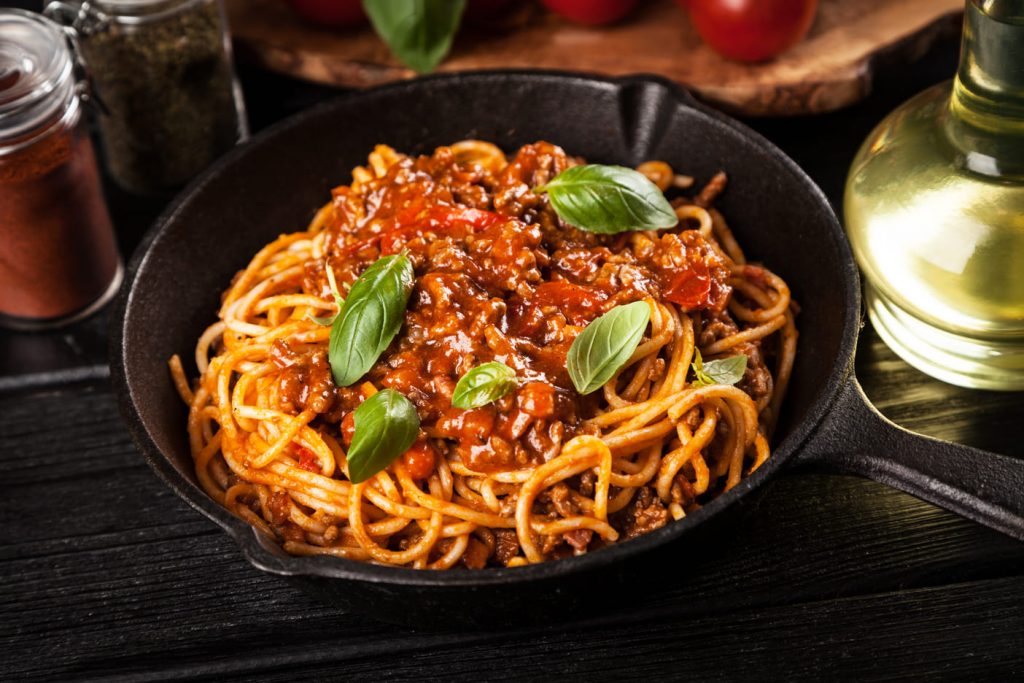 Spaghetti Bolognese mit Hackfleisch vom Rind – Döner am Markt